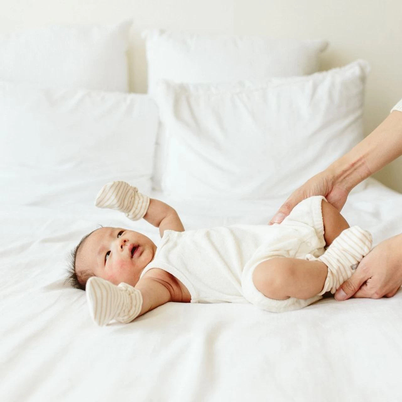 Goumi Mitts - Dune Strip - Image 4