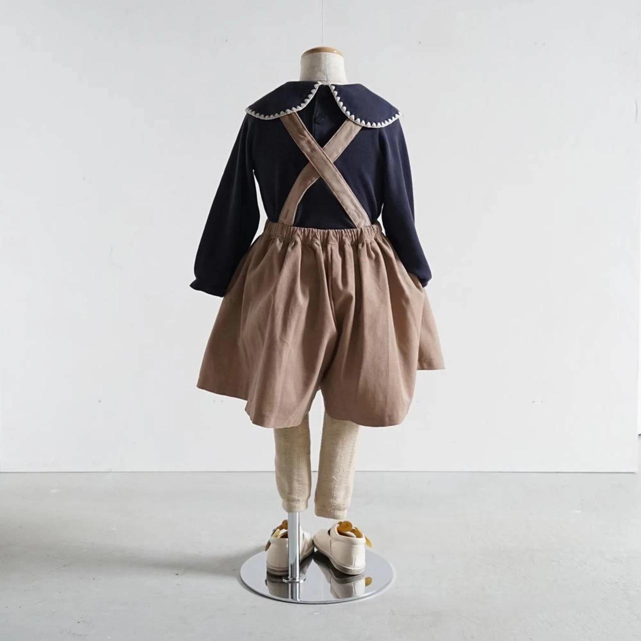 Hoppetta Culottes Pants 21FW Greige - Image 6