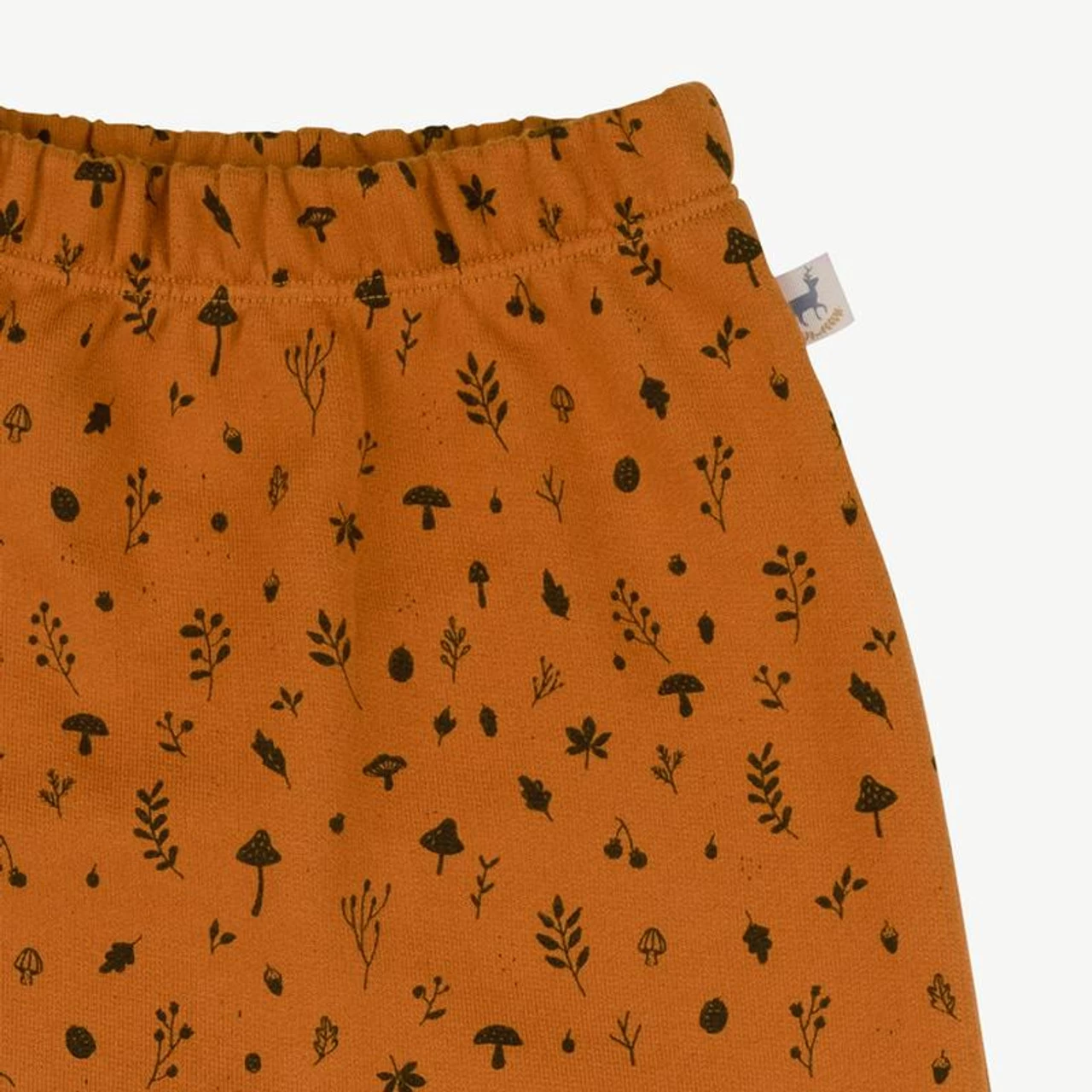 Red Caribou Jogger FW21 Woodland Flora Sugar Almond - Image 3